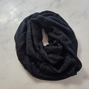 Kendall & Kylie Black Infinity Scarf‎ Acrylic Knit Fringe Edges